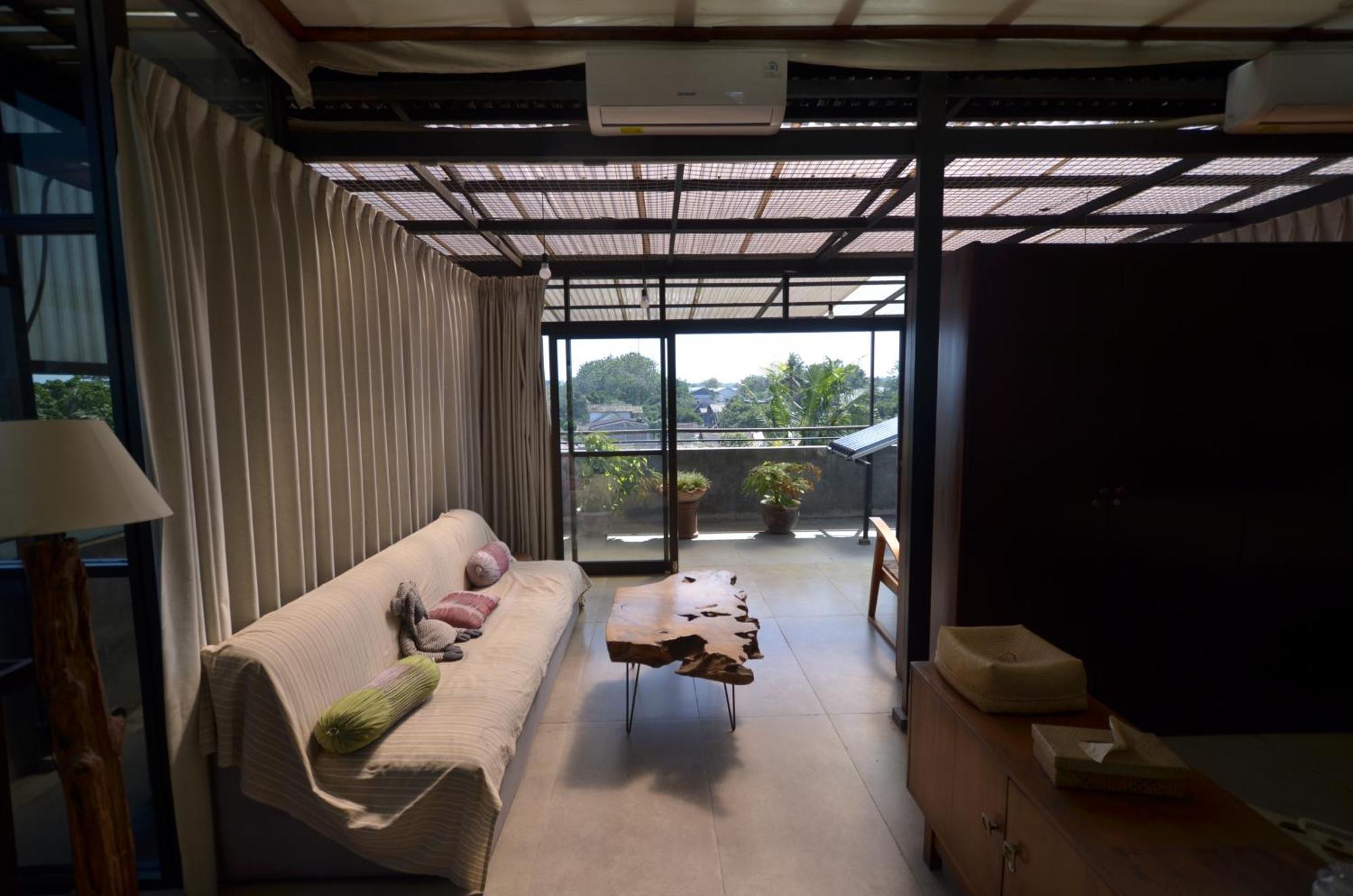 Ohmmstay - Rumah Pendopo Tanjungtirto Exteriér fotografie