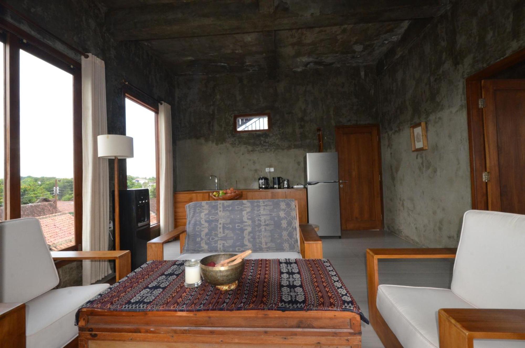 Ohmmstay - Rumah Pendopo Tanjungtirto Exteriér fotografie