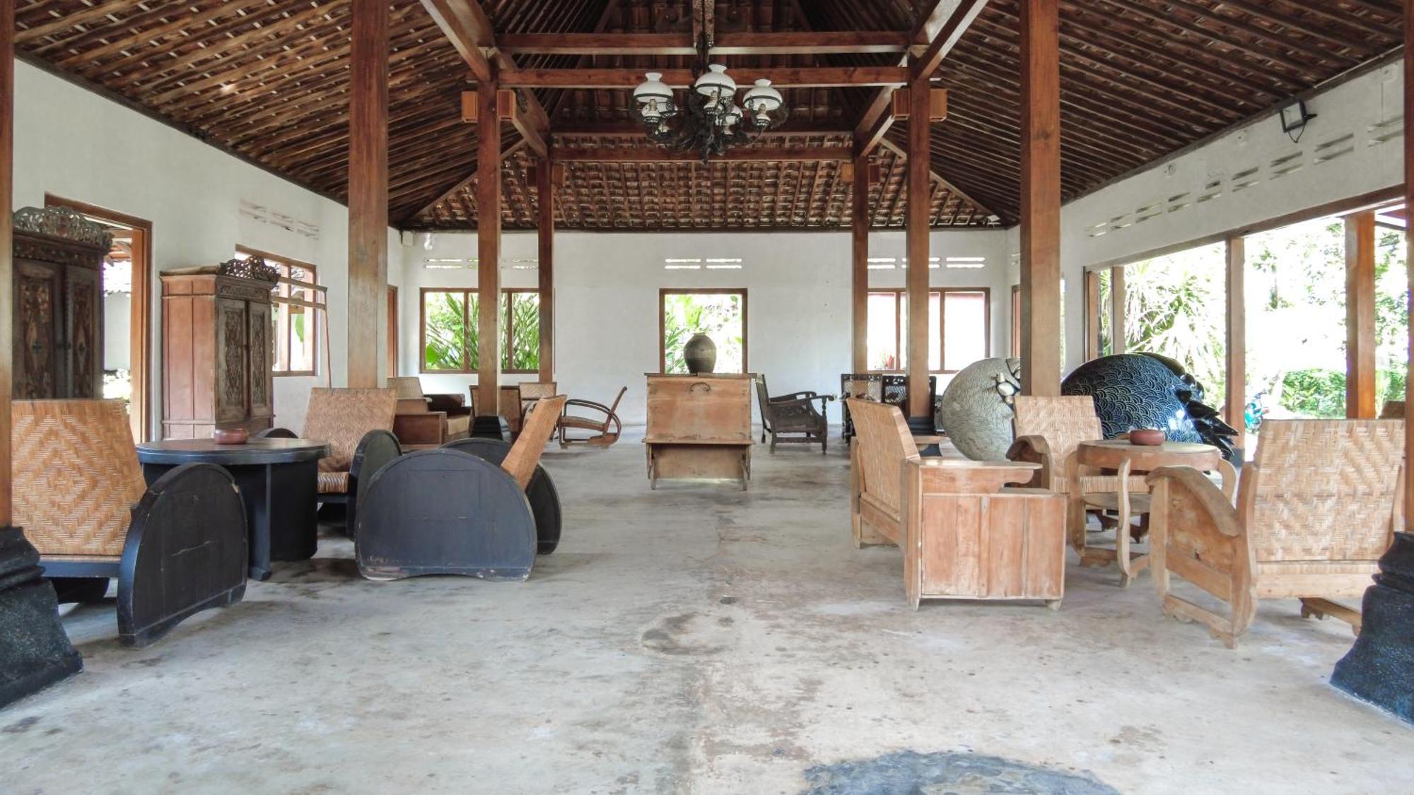 Ohmmstay - Rumah Pendopo Tanjungtirto Exteriér fotografie