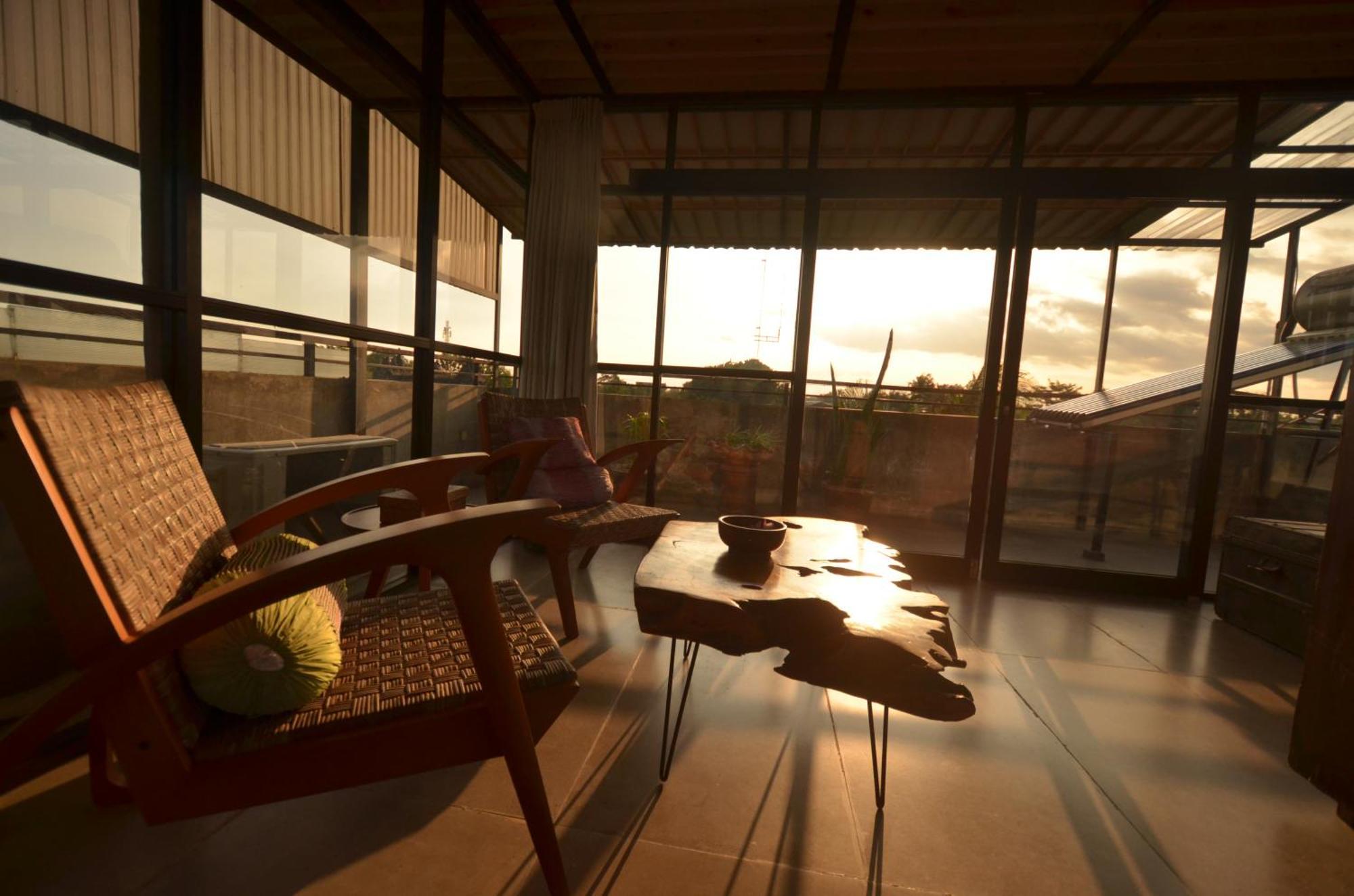 Ohmmstay - Rumah Pendopo Tanjungtirto Exteriér fotografie