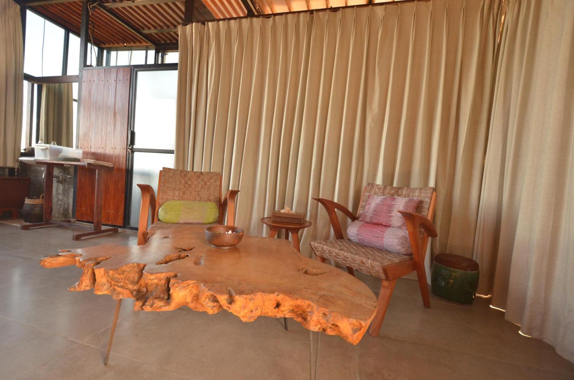 Ohmmstay - Rumah Pendopo Tanjungtirto Exteriér fotografie